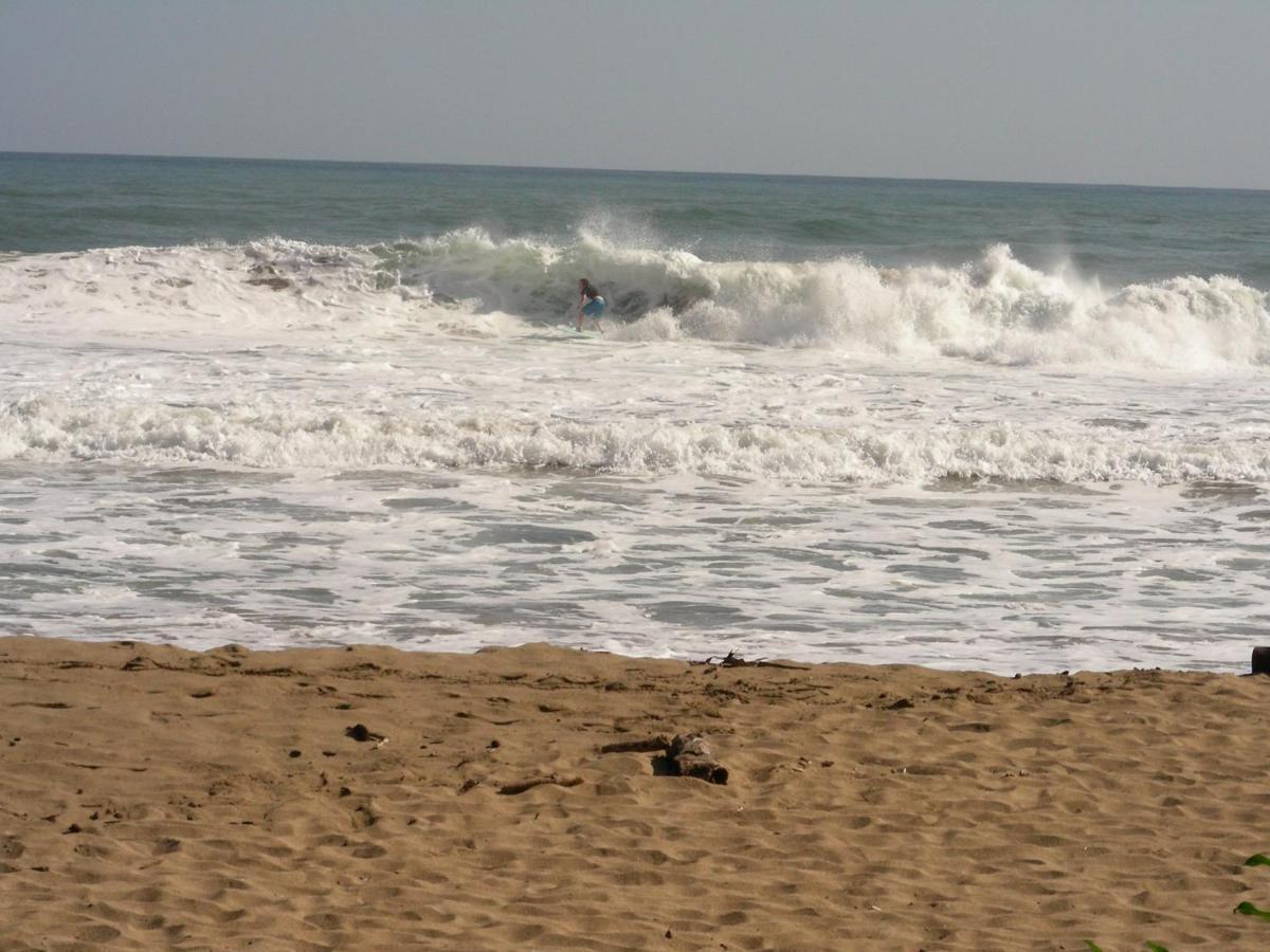 Hotel Casa Conley Del Mar Puerto Viejo de Talamanca Екстериор снимка
